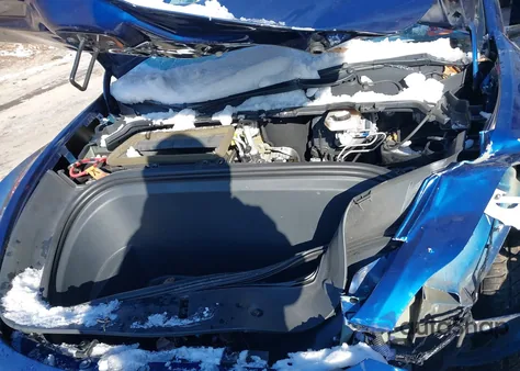 2021 Tesla Model Y Long Range Dual Motor All-Wheel Drive from USA, damaged, VIN 5YJYGDEE1MF199559